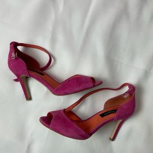 Ann Taylor Pink Heel size 6